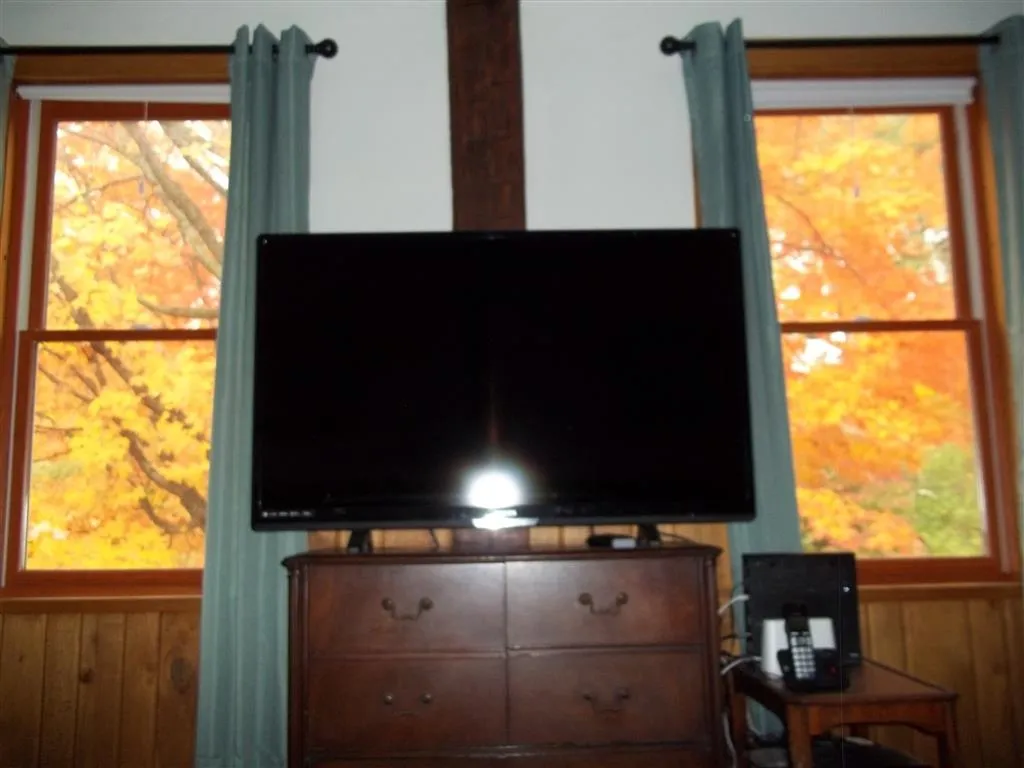 5 Maple Avenue Claremont NH 03743