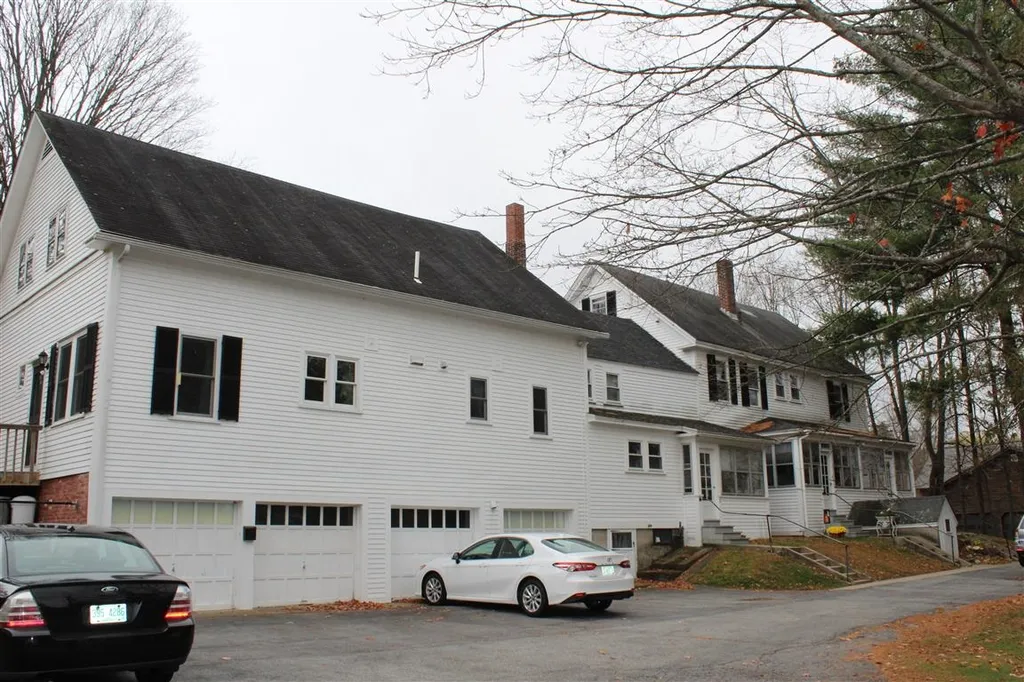 5 Maple Avenue Claremont NH 03743