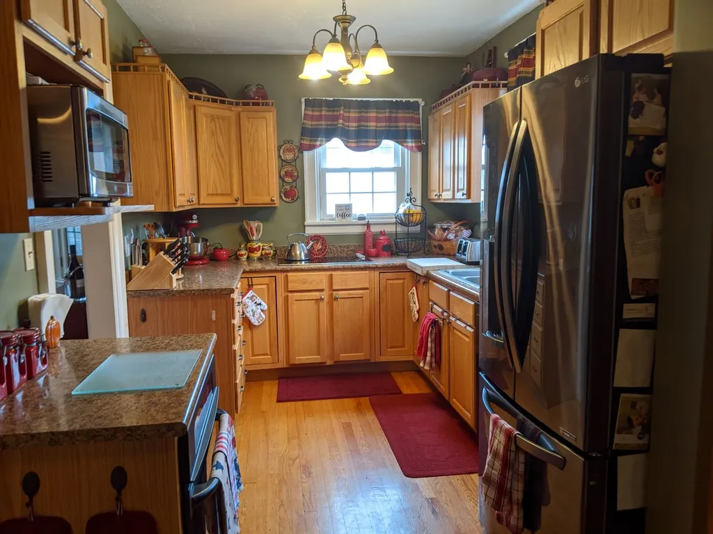 2 Garland Street Plymouth NH 03264