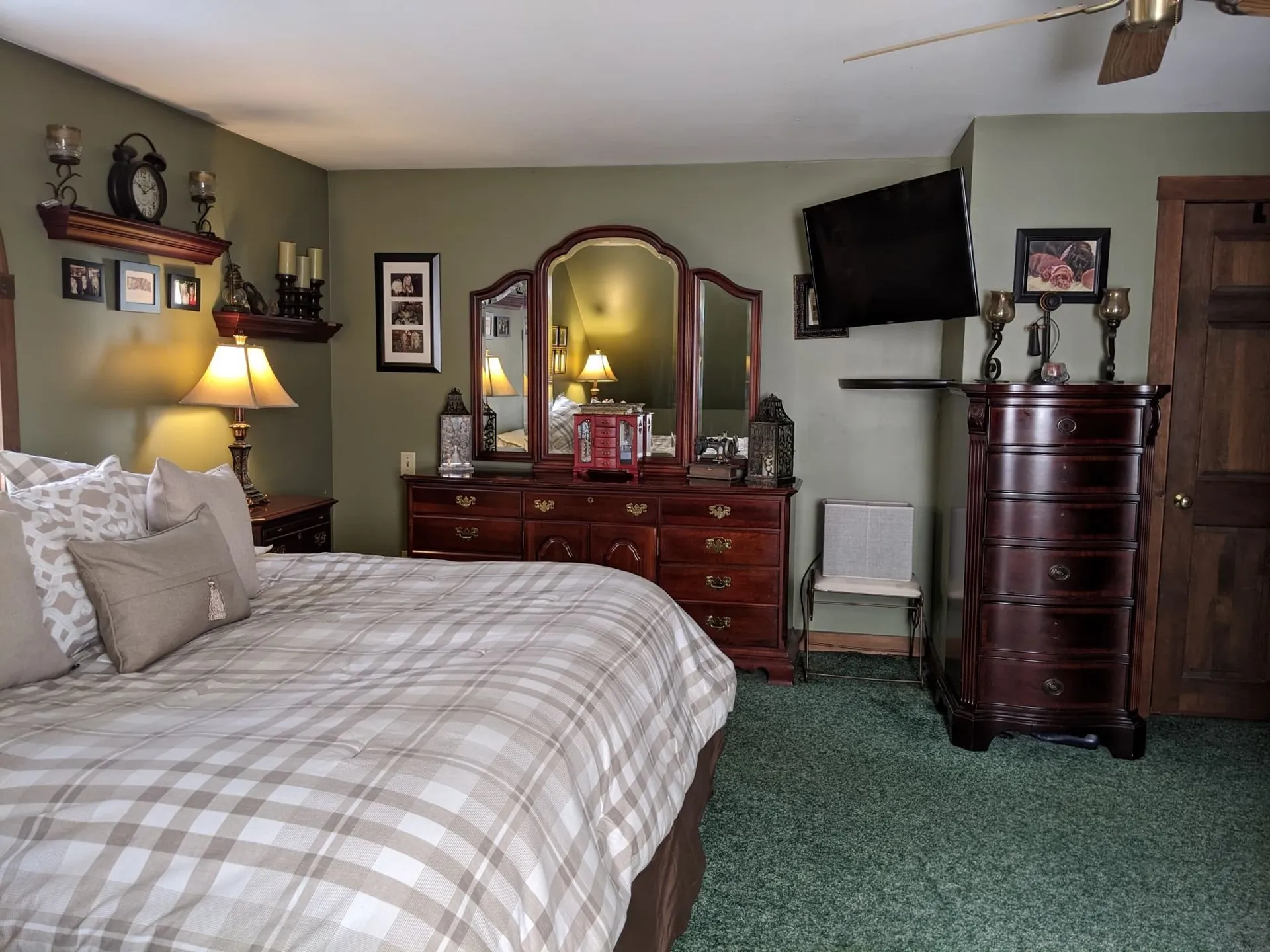 2 Garland Street Plymouth NH 03264