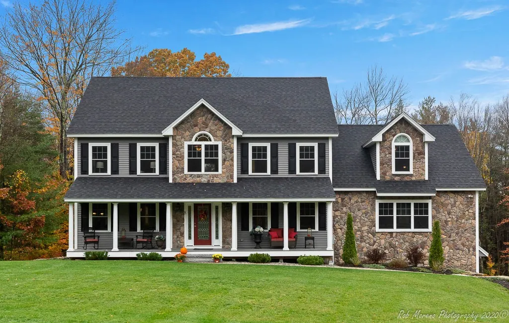 8 Hardy Lane Hampton Falls NH 03844