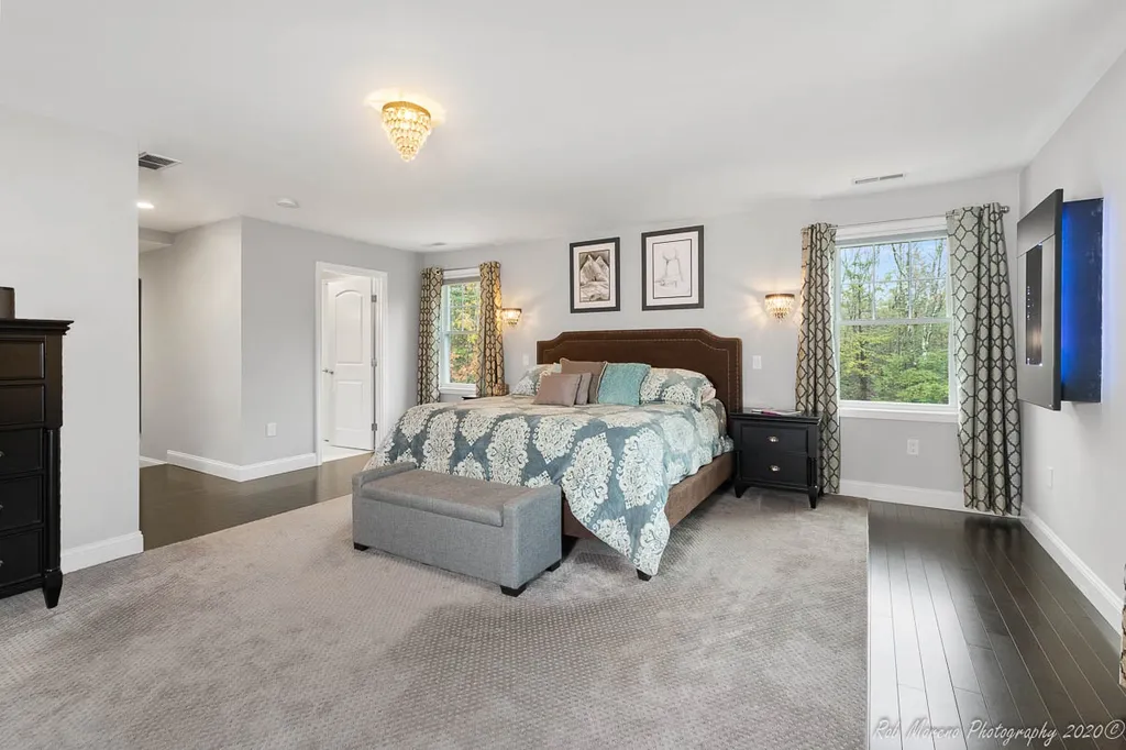 8 Hardy Lane Hampton Falls NH 03844