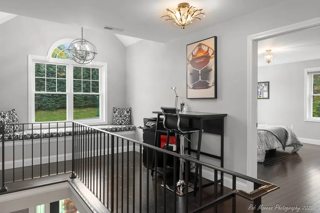 8 Hardy Lane Hampton Falls NH 03844