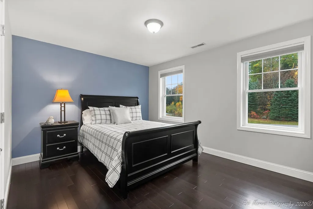 8 Hardy Lane Hampton Falls NH 03844