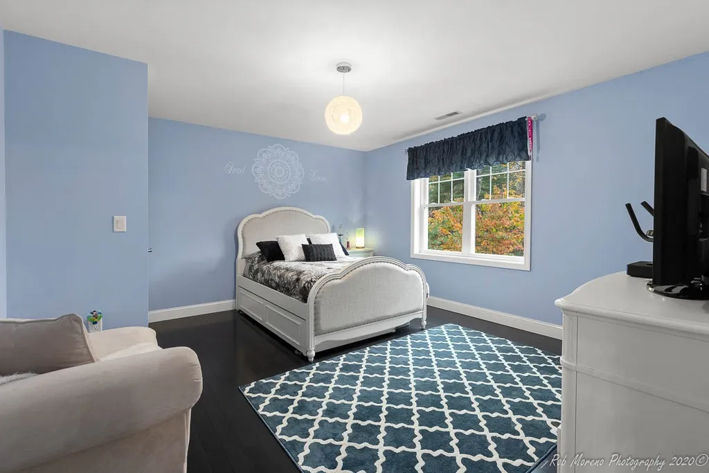 8 Hardy Lane Hampton Falls NH 03844