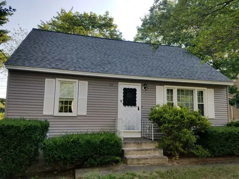 23 Navaho Street Nashua NH 03063