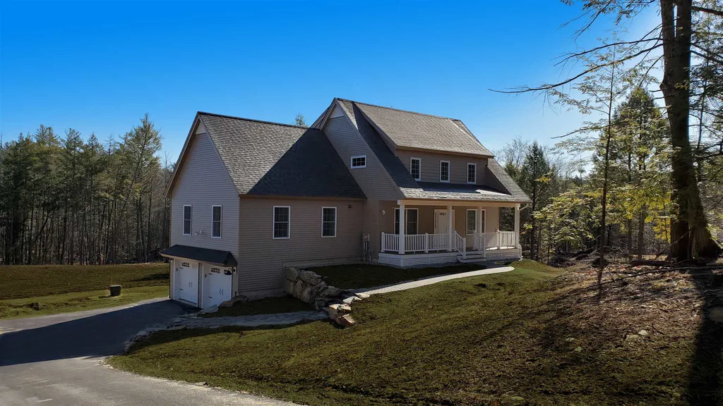 60 Ward Way Danville NH 03819