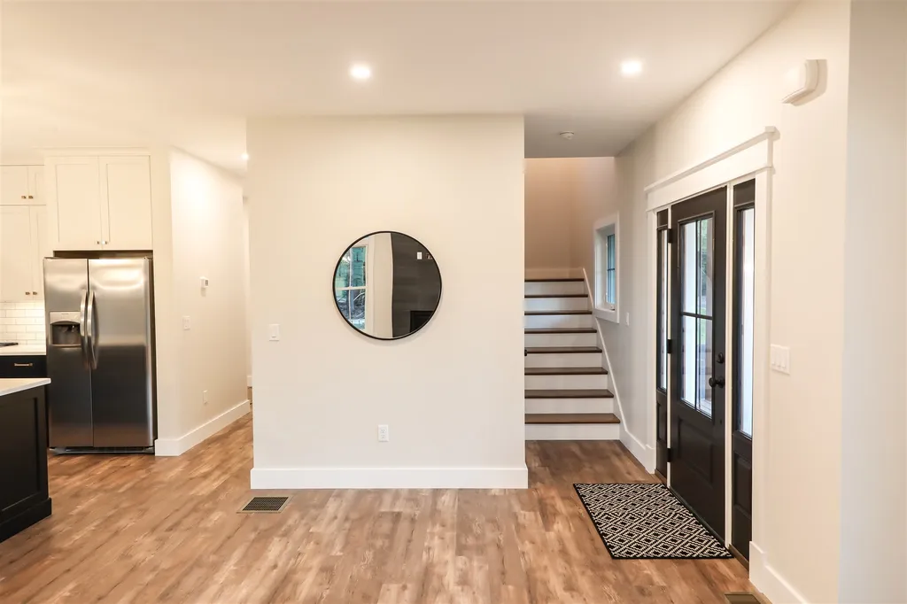 8 Andel Avenue Rindge NH 03461