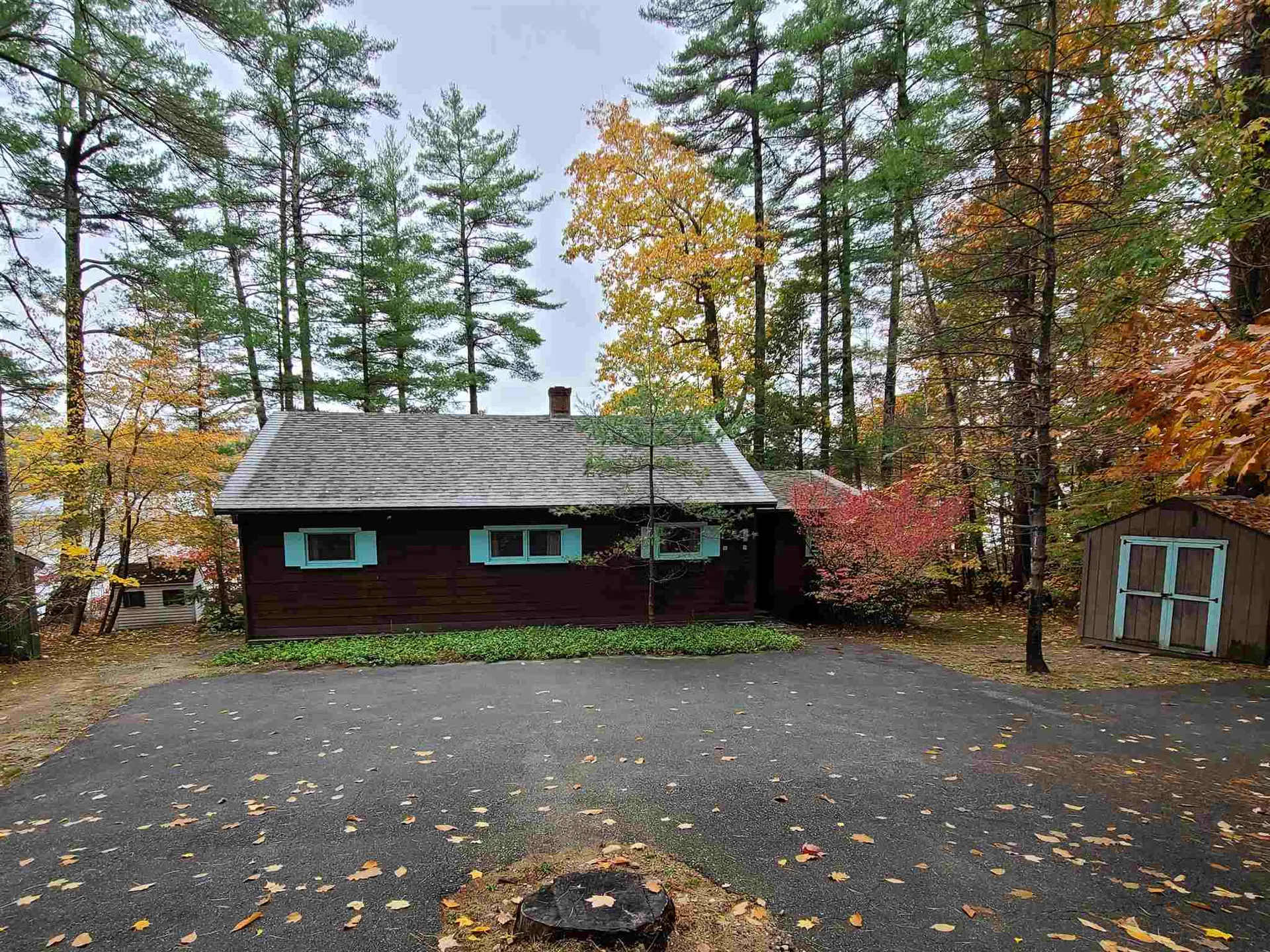 153 Nary Shores Road Wolfeboro NH 03894
