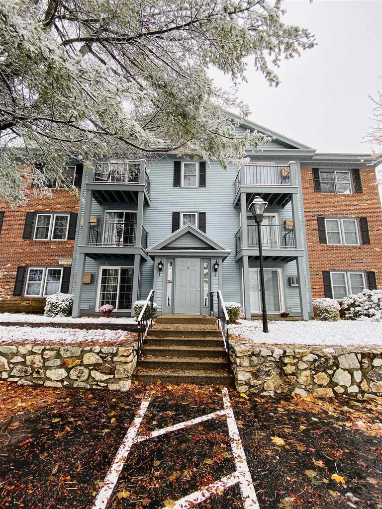 7 Northbrook Drive Manchester, NH Real Estate Property MLS 4836719