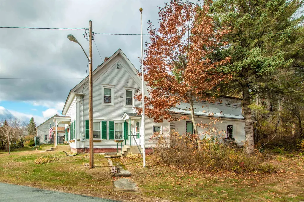 43 Courthouse Drive Guildhall VT 05906