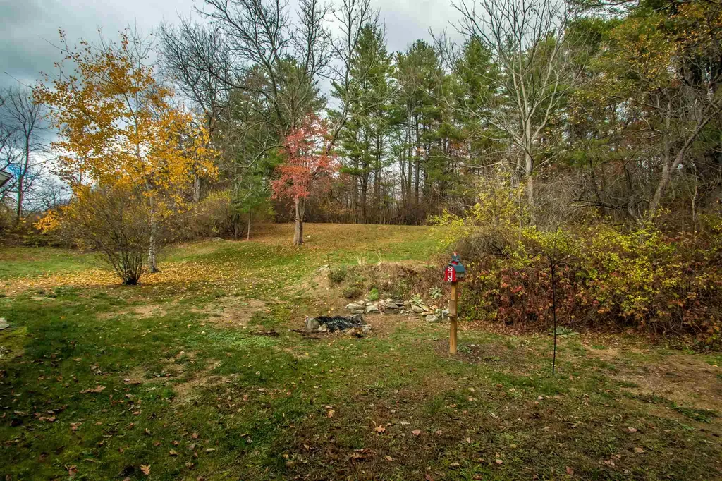 43 Courthouse Drive Guildhall VT 05906