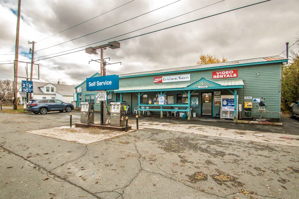 23 West Main Street Lunenburg, VT Real Estate MLS 4836705