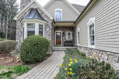 24 Joppa Hill Road Bedford NH 03110