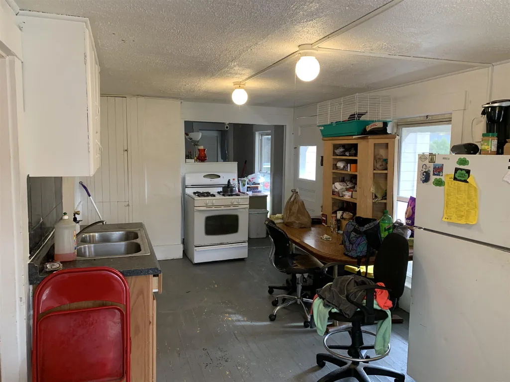 42 Central Street Franklin NH 03235