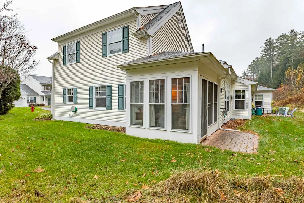 23 Linden Drive Lebanon NH 03784