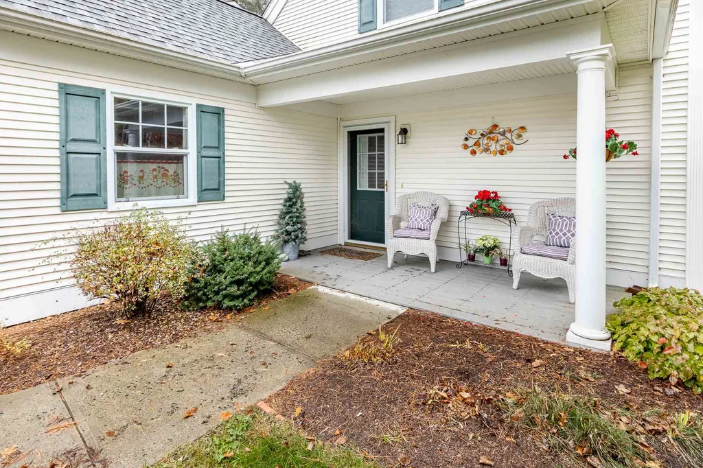 23 Linden Drive Lebanon NH 03784