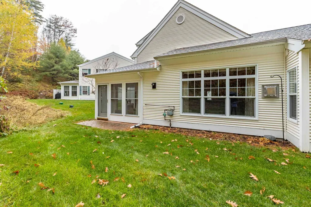 23 Linden Drive Lebanon NH 03784