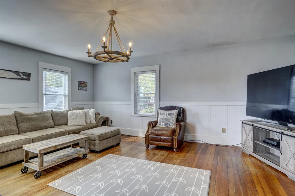 145 Stark Street Portsmouth NH 03801