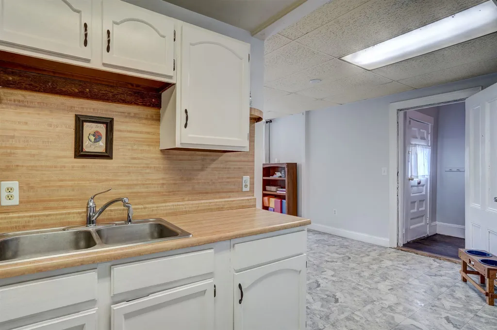 145 Stark Street Portsmouth NH 03801