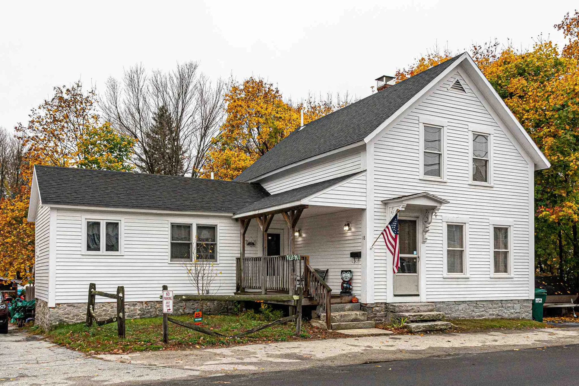 18 Lincoln Street Milford NH 03055