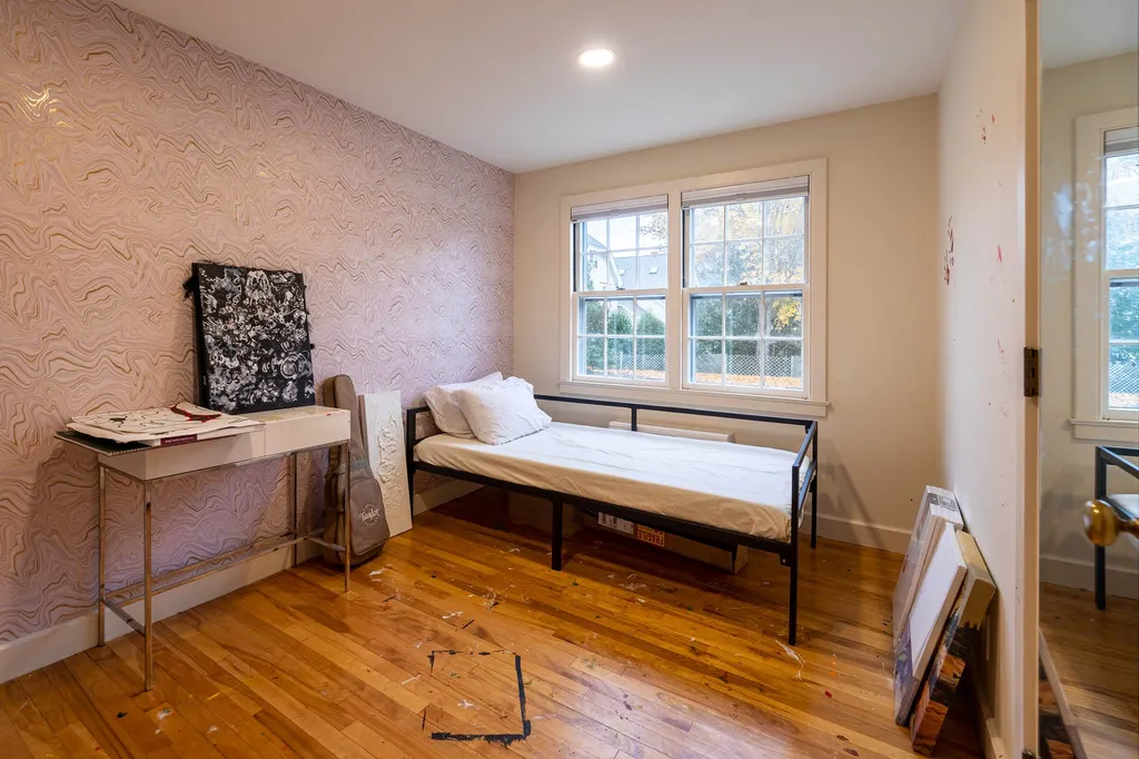 2 Lewin Road Hanover NH 03755