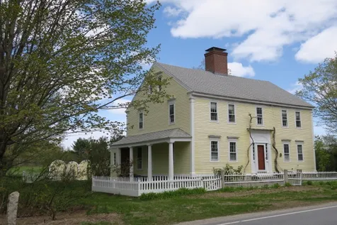 335 Middle Road Brentwood NH 03833