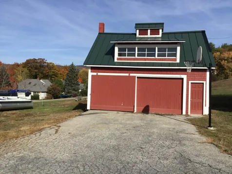 132 S Mayhew Turnpike Hebron NH 03241