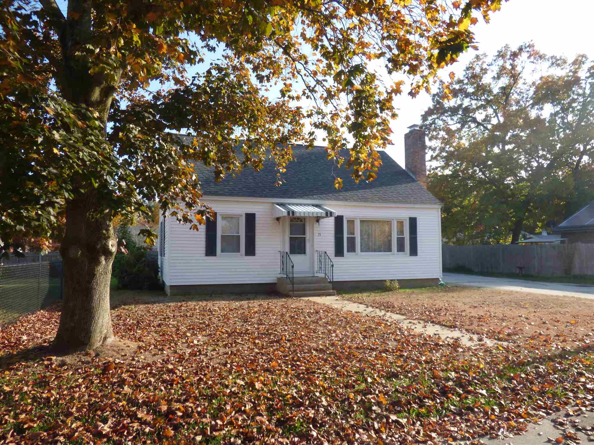 15 Bell Street Nashua NH 03064