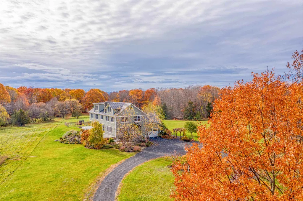 25 Ministry Lane South Hero VT 05486