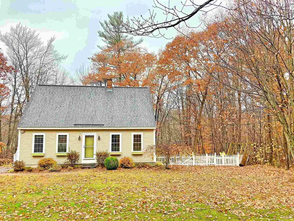 19 Park Street Andover NH 03216
