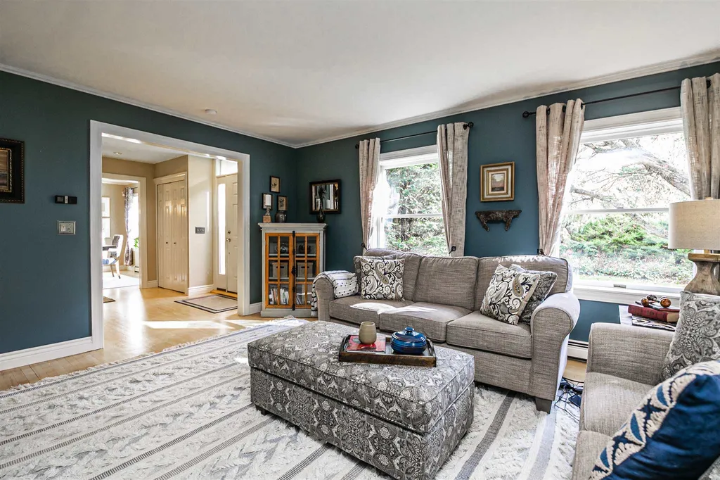 47 Crescent Terrace Burlington VT 05401