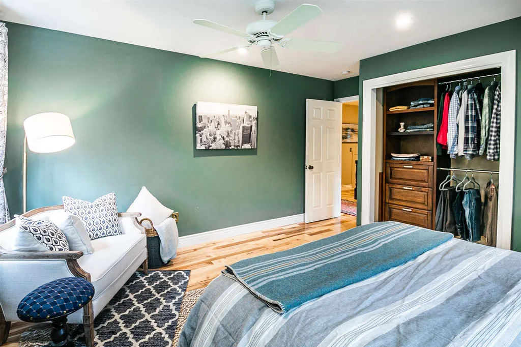 47 Crescent Terrace Burlington VT 05401