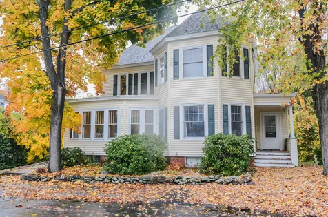 25 Monroe Street Manchester NH 03104