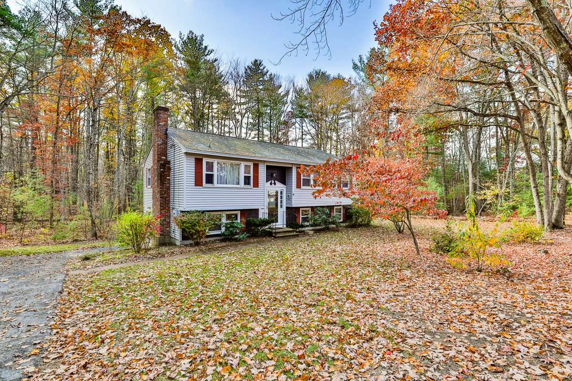 124 Page Road Litchfield NH 03052