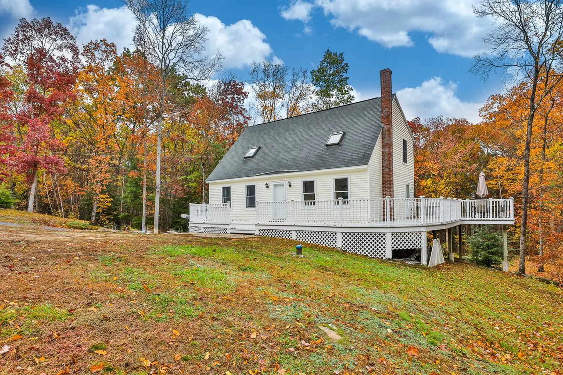 7 Keats Drive Derry NH 03038