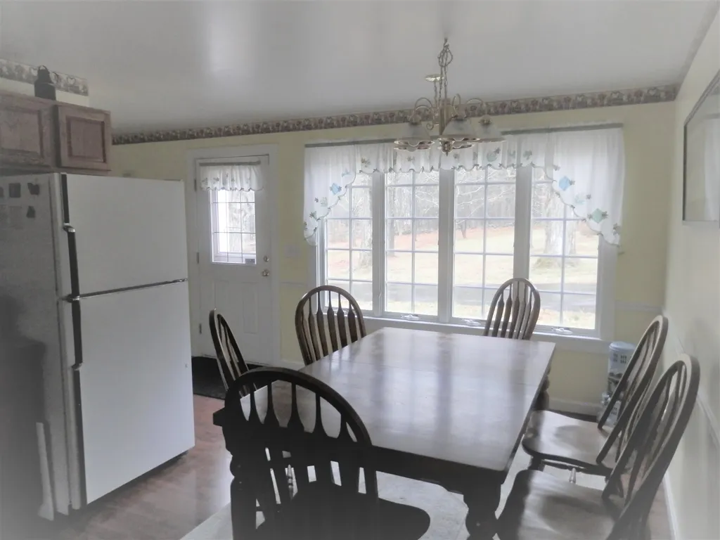 1487 Battle Street Webster NH 03303