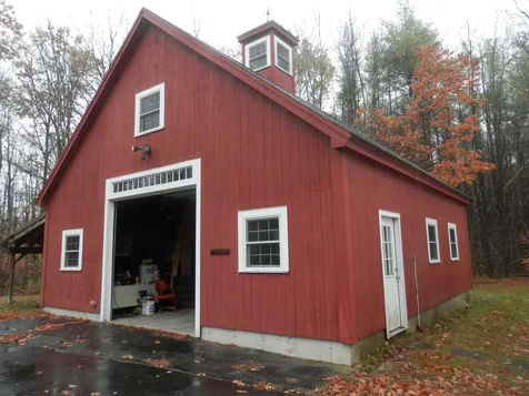 1487 Battle Street Webster NH 03303