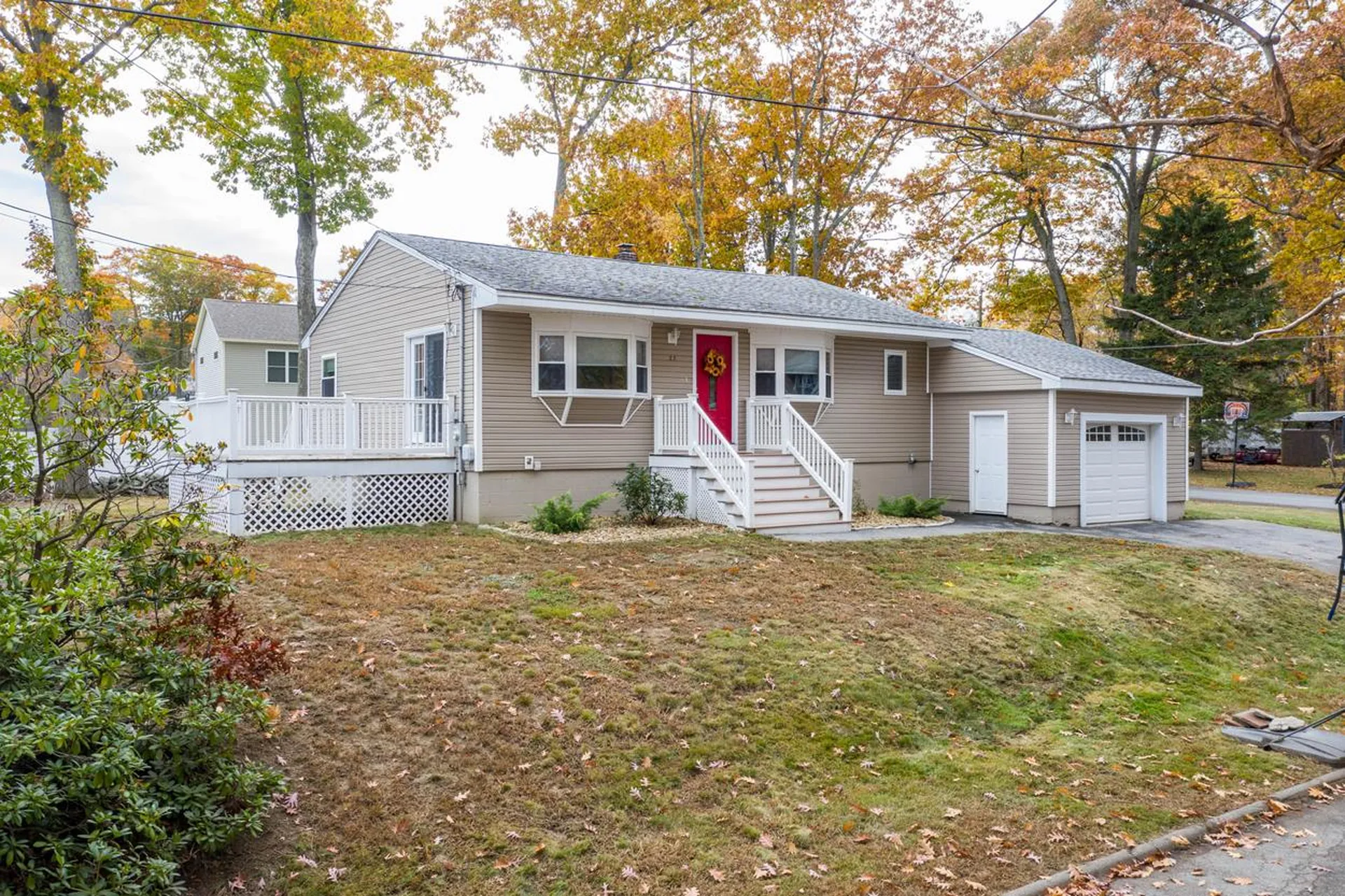 23 Alexander Avenue Salem NH 03079