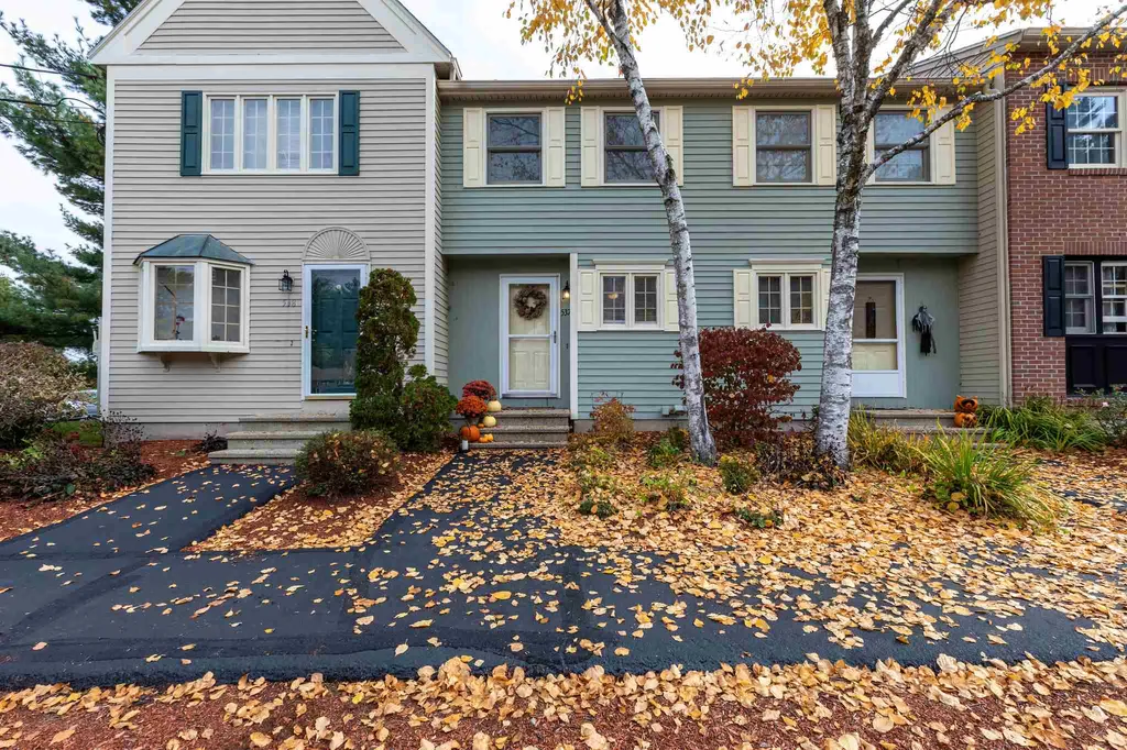 537 Fox Hollow Drive Hudson NH 03051