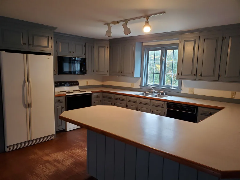 114 Goldmine Road Dublin NH 03444
