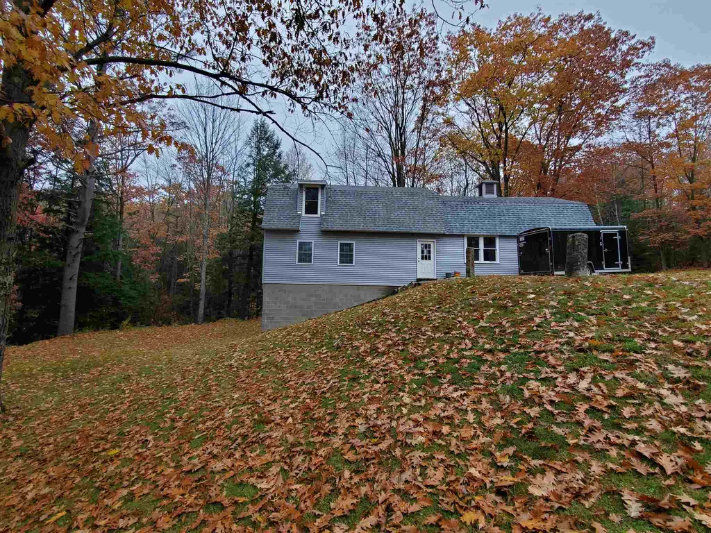 14 Adams Road Enfield NH 03748