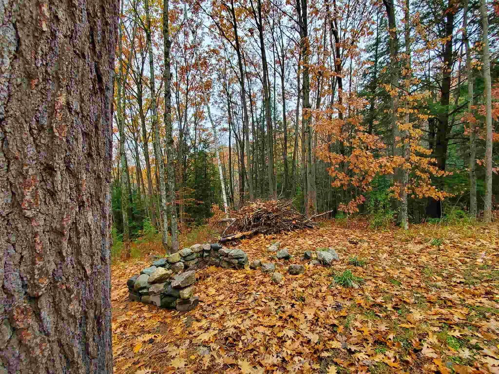 14 Adams Road Enfield NH 03748