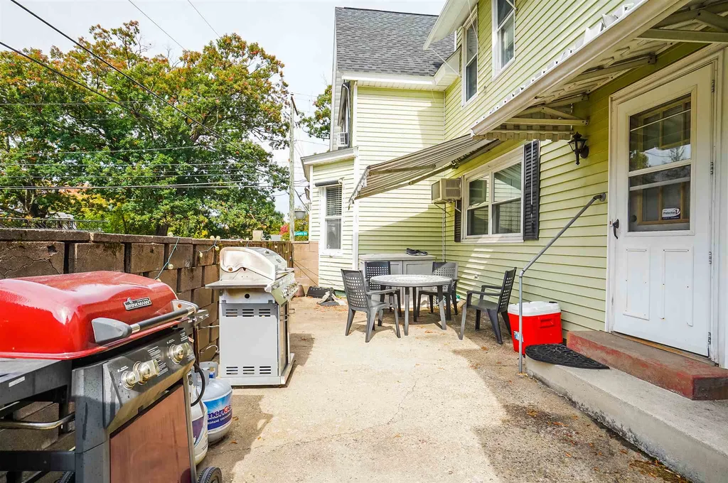 425 Candia Road Manchester NH 03109