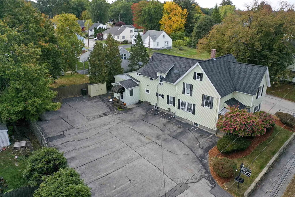 425 Candia Road Manchester NH 03109