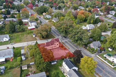 425 Candia Road Manchester NH 03109
