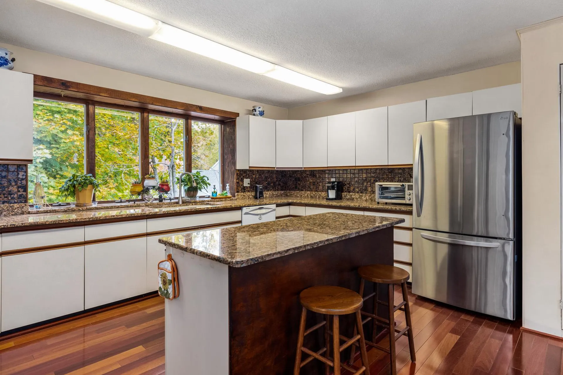 66 Fells Road Portsmouth NH 03801