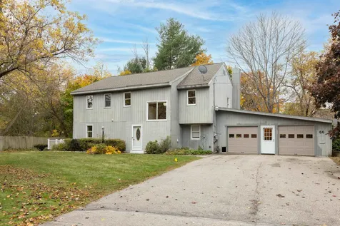 66 Fells Road Portsmouth NH 03801