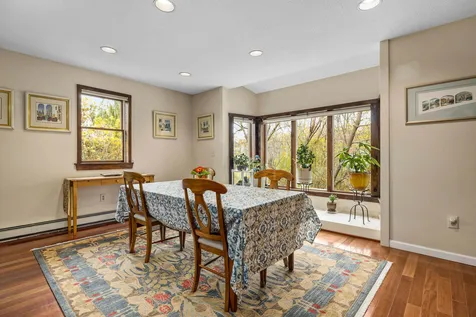 66 Fells Road Portsmouth NH 03801