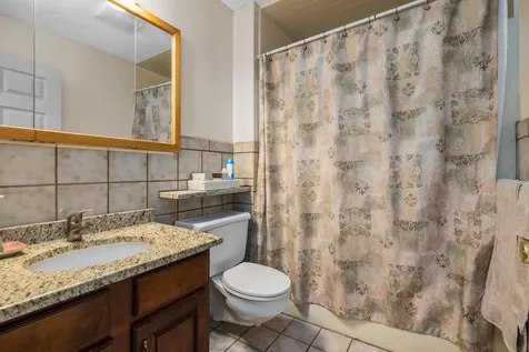 66 Fells Road Portsmouth NH 03801